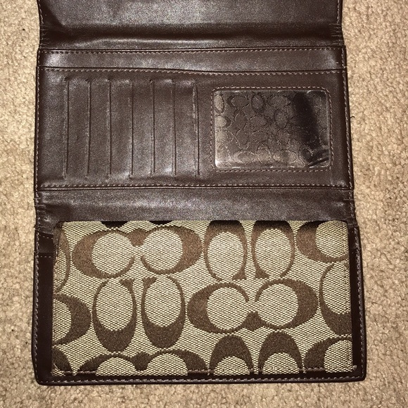 Wallet - Picture 2 of 2
